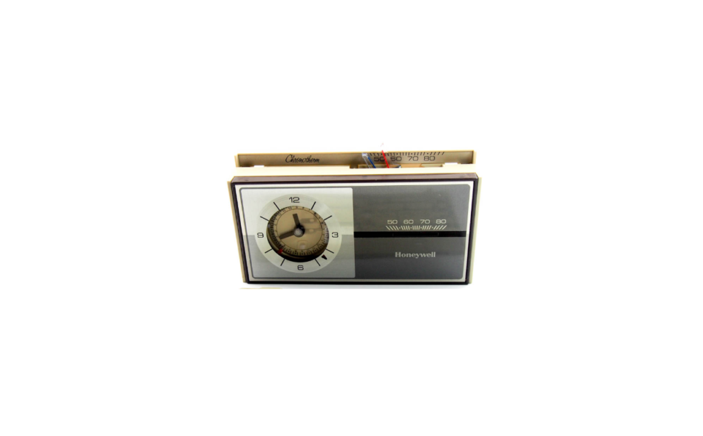 HONEYWELL -T8090A- Heating- or- Cooling- Thermostat- FEA