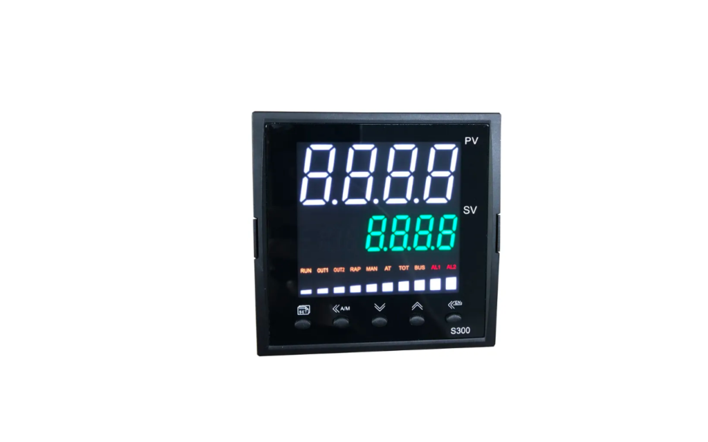 CQNE S319-T083010-000 Digital Thermostat   fea